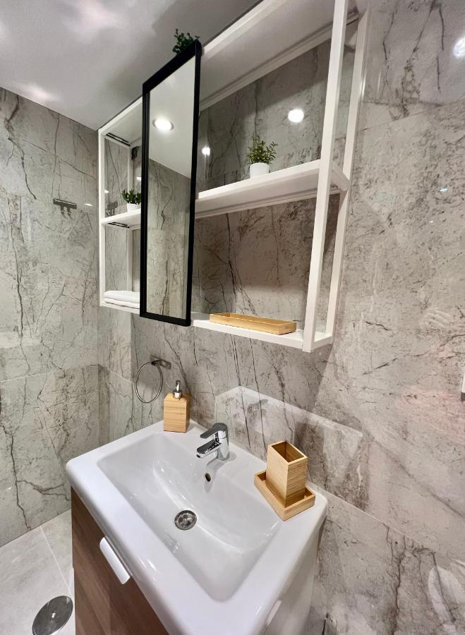 Apartamentos Prestige Malaga Suites Zewnętrze zdjęcie