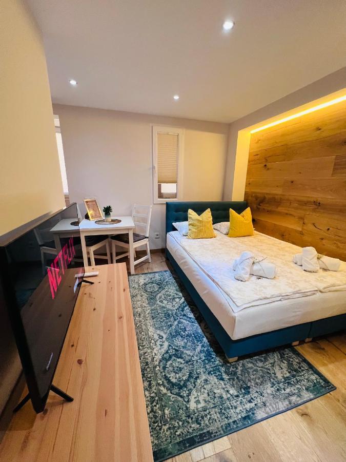 Apartamentos Prestige Malaga Suites Zewnętrze zdjęcie